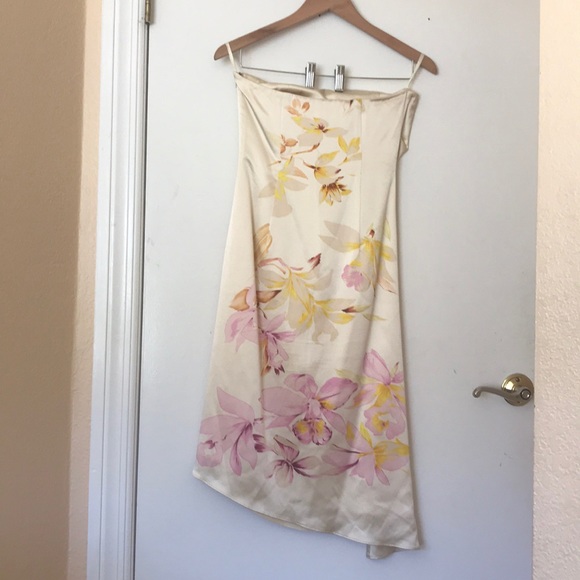 Cocktail Bustier Dress 🌸 - Picture 5 of 7